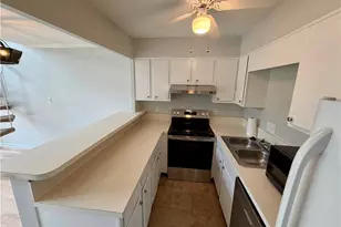 77 Adrian Pl NW, Atlanta, GA 30327 - Photo 9