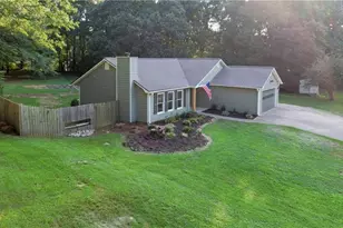 347 Timberridge Ln, Auburn, GA 30011 - Photo 3