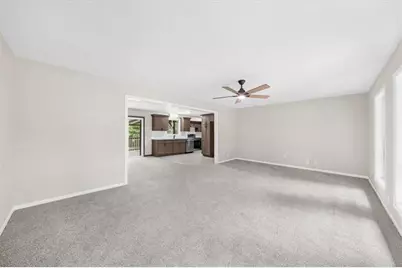 2053 Deerfield Run, Snellville, GA 30078 - Photo 5