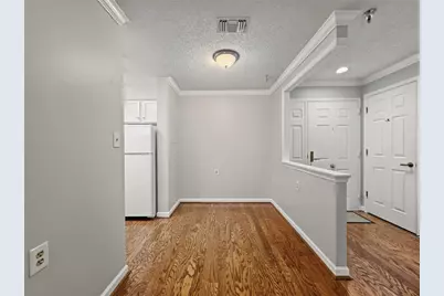 1800 Clairmont Lk #A525, Decatur, GA 30033 - Photo 9