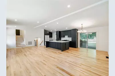 3344 N Embry Circle, Atlanta, GA 30341 - Photo 5