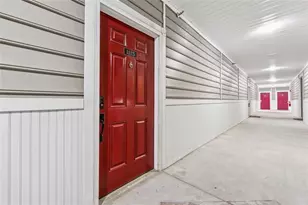 2700 Pine Tree Road NE, Atlanta, GA 30324 - Photo 7