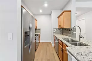2700 Pine Tree Road NE, Atlanta, GA 30324 - Photo 11