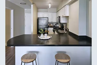 2479 Peachtree Road NE #611, Atlanta, GA 30305 - Photo 5