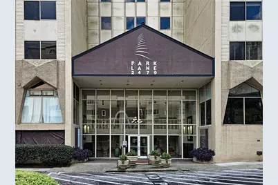 2479 Peachtree Road NE #611, Atlanta, GA 30305 - Photo 3
