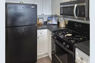 2479 Peachtree Road NE #611, Atlanta, GA 30305 - Photo 7