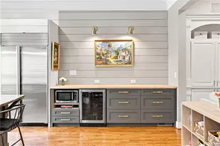 817 Highland Green Way NE, Atlanta, GA 30306 - Photo 9