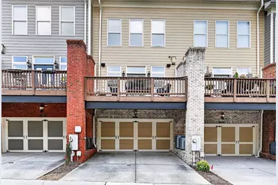 1738 Breyerton Drive NE, Atlanta, GA 30329 - Photo 19