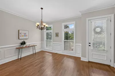 1738 Breyerton Drive NE, Atlanta, GA 30329 - Photo 9