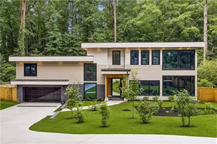 3626 N Stratford Rd NE, Atlanta, GA 30342 - Photo 1