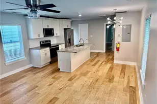 946 Hubbard St SW, Atlanta, GA 30310 - Photo 3