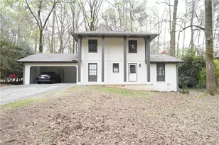 2221 Pinecliff Dr NE, Atlanta, GA 30345 - Photo 1