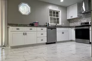 2221 Pinecliff Dr NE, Atlanta, GA 30345 - Photo 3
