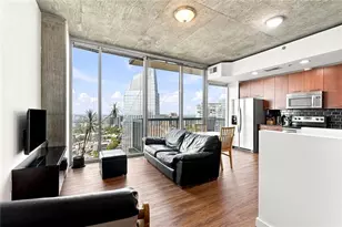 3324 Peachtree Rd NE, Atlanta, GA 30326 - Photo 3