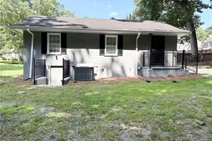 5715 Harding Dr, Mableton, GA 30126 - Photo 11