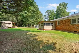 393 Greenleaf Ct NW, Lilburn, GA 30047 - Photo 29