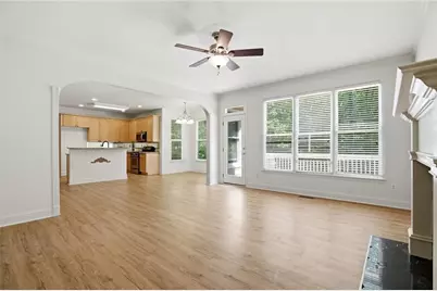 4025 Eyrie Farms Lane, Cumming, GA 30041 - Photo 5