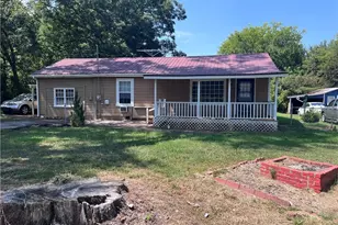 207 N Main St, Adairsville, GA 30103 - Photo 3