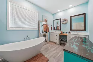 122 Silver Bluff Cir, Brunswick, GA 31523 - Photo 17