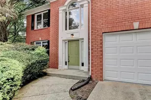873 Red Rock Ct, Suwanee, GA 30024 - Photo 5