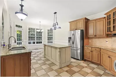 313 Fallstone Path, McDonough, GA 30253 - Photo 9