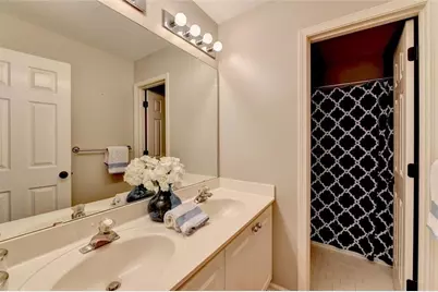 5715 N Hillbrooke Trace, Johns Creek, GA 30005 - Photo 35