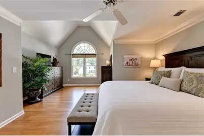 5715 N Hillbrooke Trace, Johns Creek, GA 30005 - Photo 27