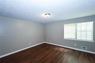 7362 Penland Dr, Riverdale, GA 30296 - Photo 11