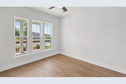4753 Sunburst Street, Flowery Branch, GA 30542 - Photo 5