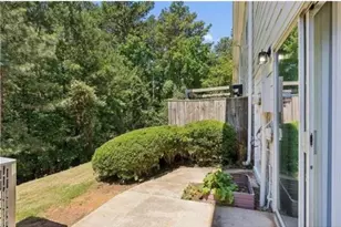 585 McWilliams Road SE, Atlanta, GA 30315 - Photo 9