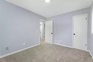 4564 Cypress Ridge Ct, Stone Mountain, GA 30083 - Photo 19