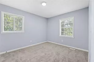 4564 Cypress Ridge Ct, Stone Mountain, GA 30083 - Photo 17