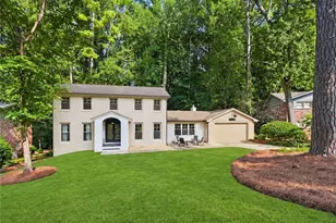 2433 Helmsdale Dr NE, Atlanta, GA 30345 - Photo 1