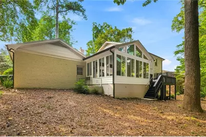 2433 Helmsdale Drive NE, Atlanta, GA 30345 - Photo 57