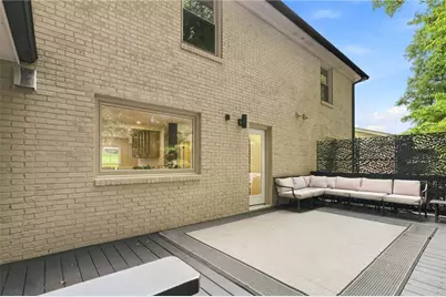 2433 Helmsdale Drive NE, Atlanta, GA 30345 - Photo 53
