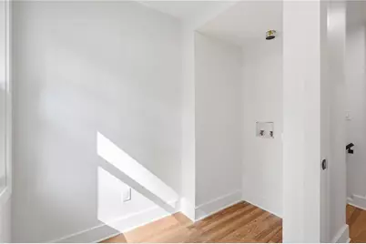 2433 Helmsdale Drive NE, Atlanta, GA 30345 - Photo 35