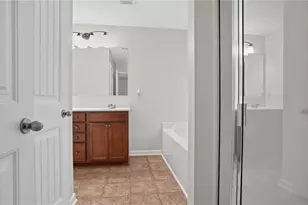 541 Collingsworth Ln, Lawrenceville, GA 30043 - Photo 17