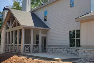2086 Cleveland Ct, Jefferson, GA 30549 - Photo 3