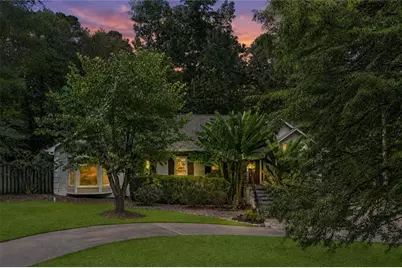 127 Caracas Drive, Woodstock, GA 30188 - Photo 7