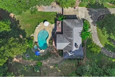 127 Caracas Drive, Woodstock, GA 30188 - Photo 3