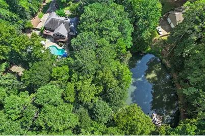 127 Caracas Drive, Woodstock, GA 30188 - Photo 1