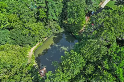 127 Caracas Drive, Woodstock, GA 30188 - Photo 5