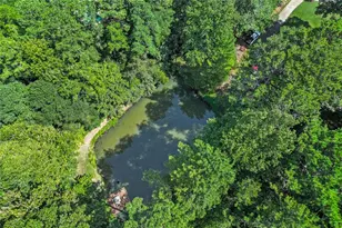 127 Caracas Dr, Woodstock, GA 30188 - Photo 5