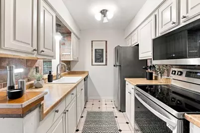 175 Barone Place NW, Atlanta, GA 30327 - Photo 3