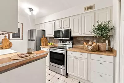 175 Barone Place NW, Atlanta, GA 30327 - Photo 5