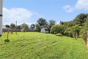 794 Baskins Cir, Winder, GA 30680 - Photo 5