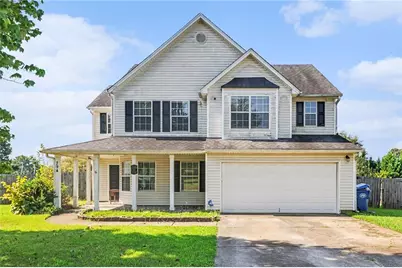 794 Baskins Circle, Winder, GA 30680 - Photo 1