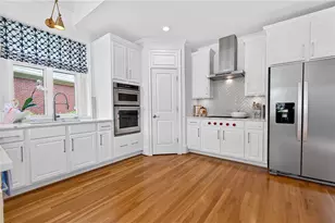 2000 Brookside Dr, Roswell, GA 30076 - Photo 17