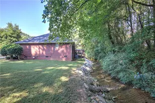 9 1/2 Greenbriar Ave, Cartersville, GA 30120 - Photo 13