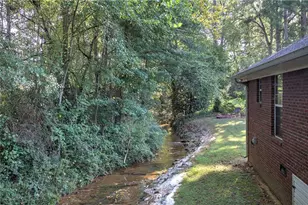 9 1/2 Greenbriar Ave, Cartersville, GA 30120 - Photo 9